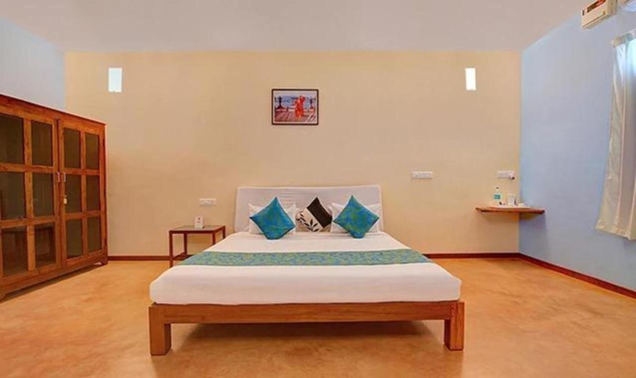 Fabhotel Les Boganveillea Auroville Esterno foto