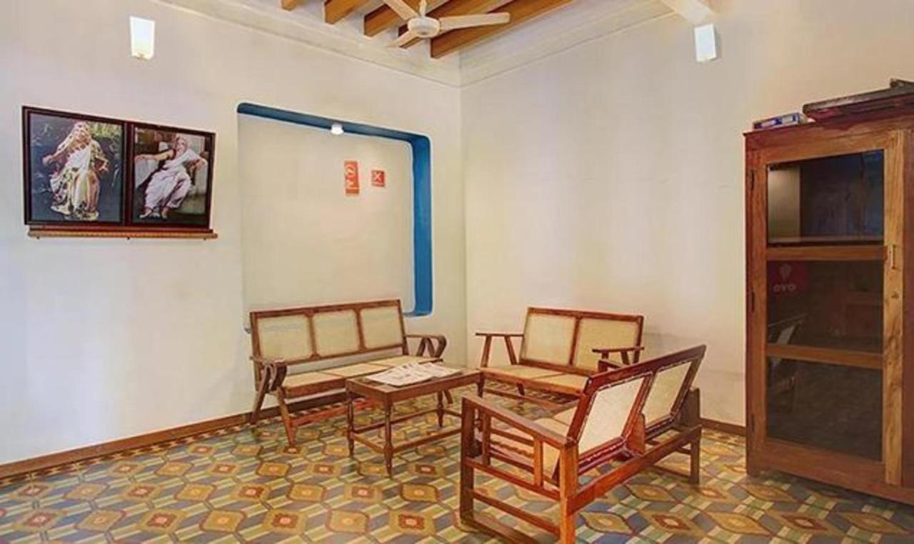 Fabhotel Les Boganveillea Auroville Esterno foto